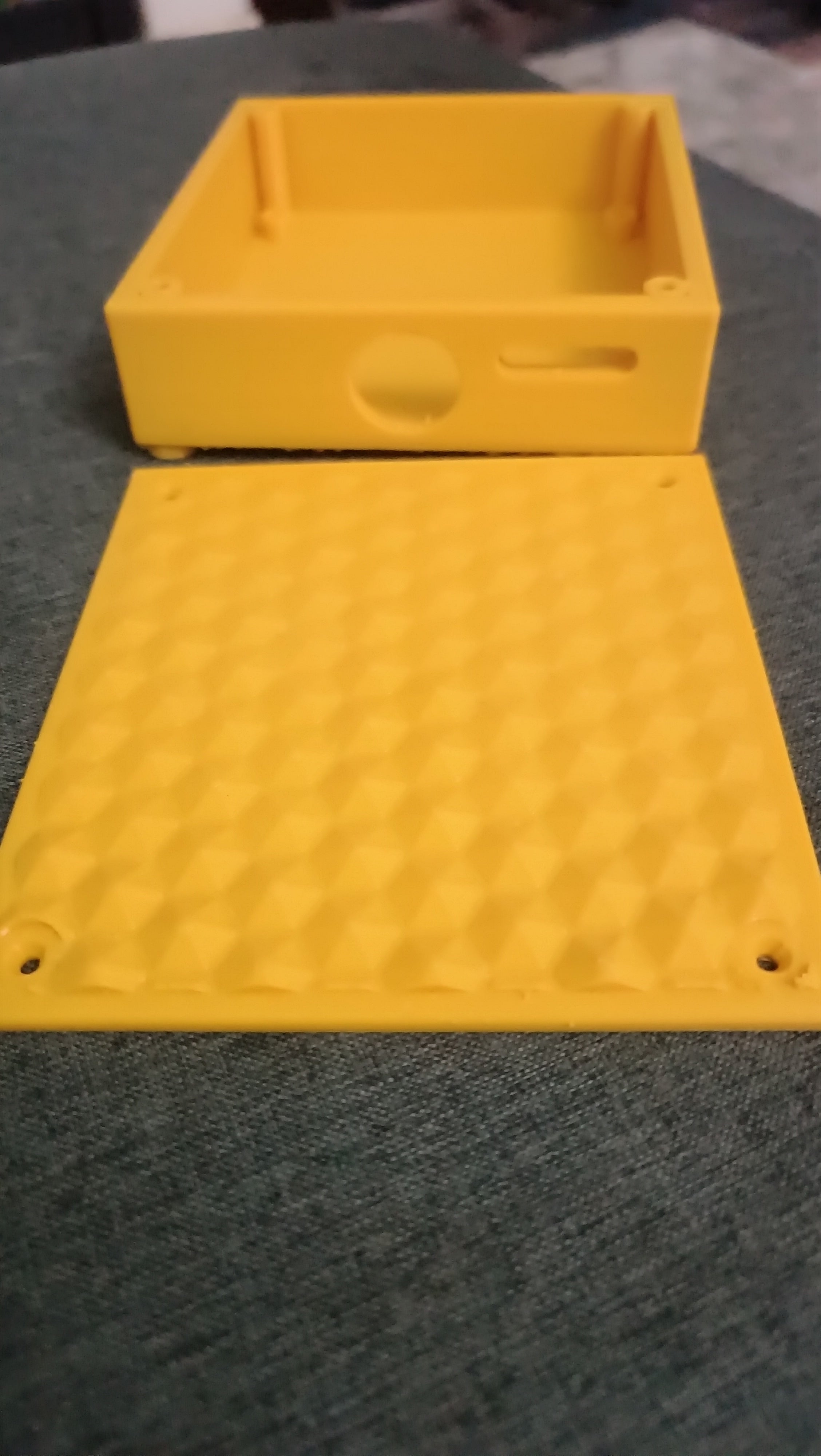 Casing baru farmguard 8x10